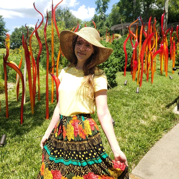 Meet your Posher, Katie - Picture 1 of 1